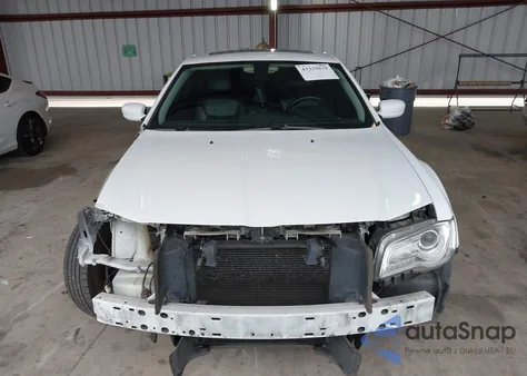 2016 Chrysler 300 Anniversary Edition from USA, damaged, VIN 2C3CCAAGXGH220360